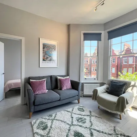 2 Bedroom Apartment In South Hampstead London Exterior foto